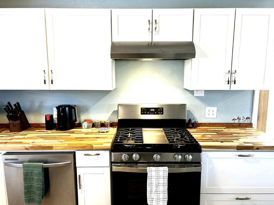 Fully Furnished, Serene House Holiday home *